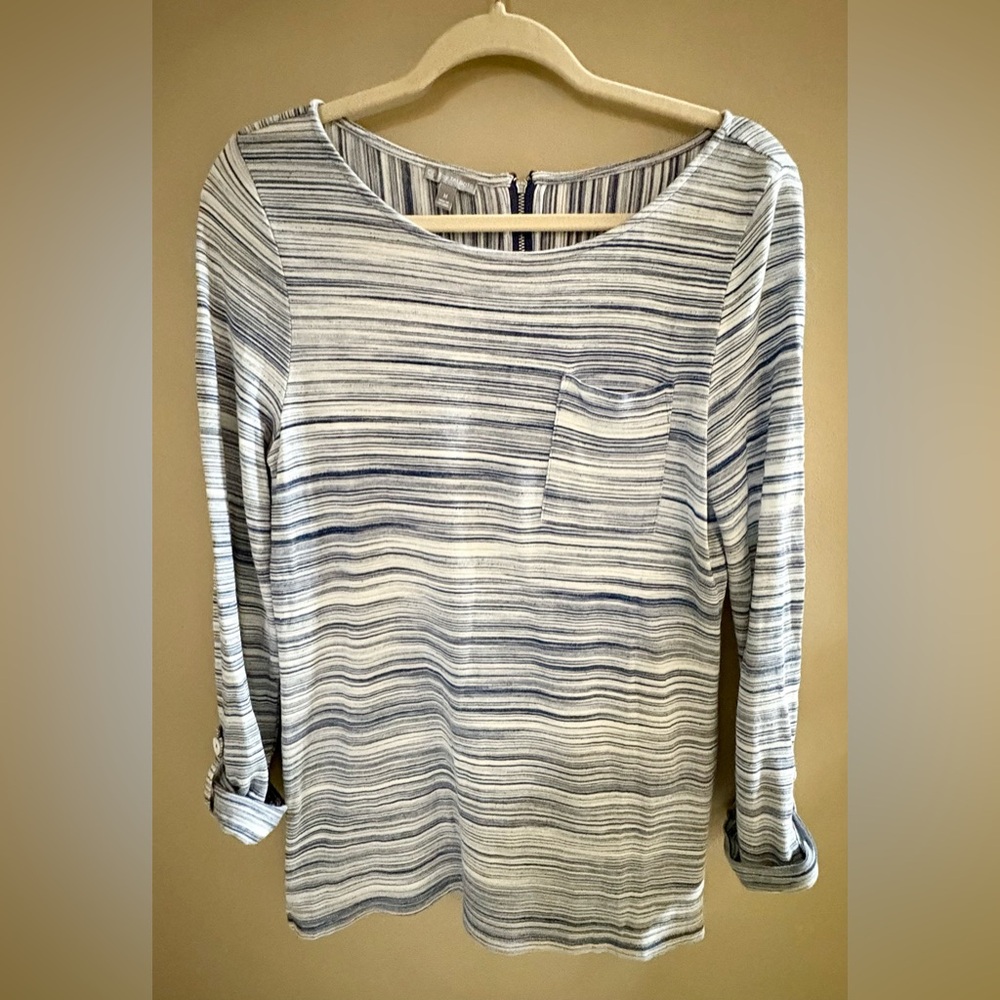 T by Talbots size medium blue and white long-sleeve top, EUC